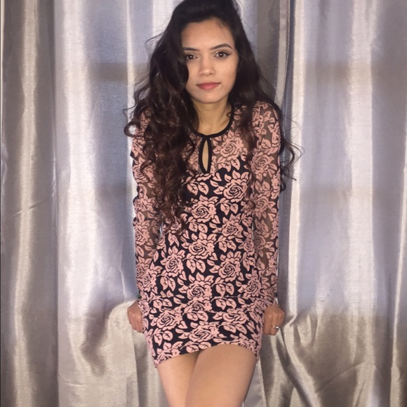 Alt. B 'BodyCon' Dress (Pink Velvet Rose w/ Black) - Picture 2 of 4