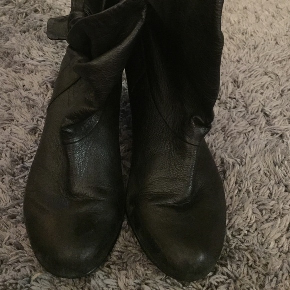 Steve Madden Black leather boots - Picture 4 of 4