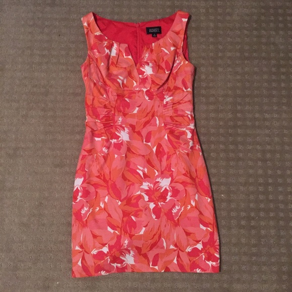 Brand New! Adrianna Papell floral print dress