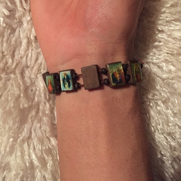 Homemade Catholic Saints wooden bracelet - Picture 3 of 3