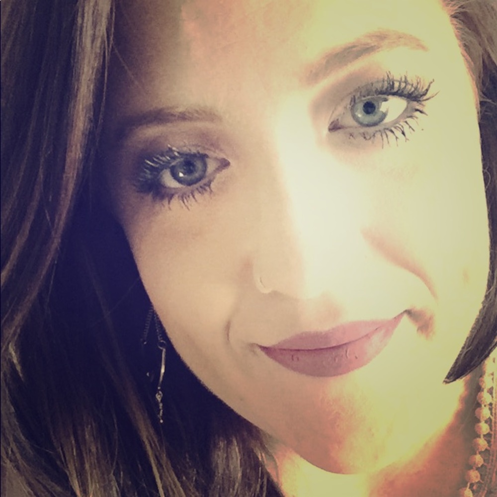 Meet your Posher, Amber