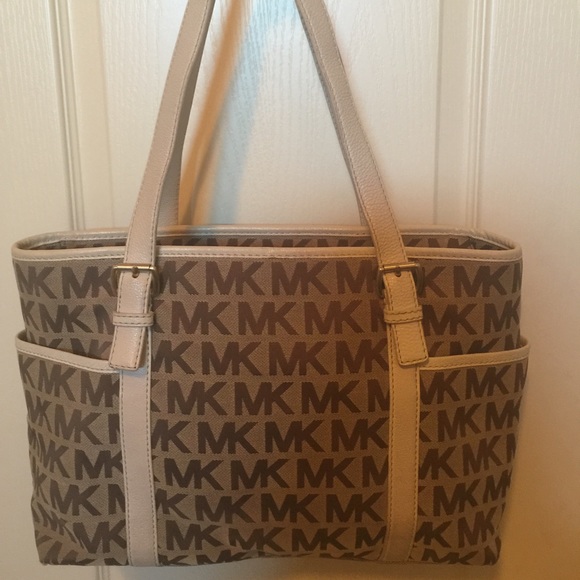 Michael Kors tote