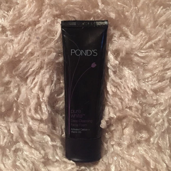 🔴SOLD🔴 POND'S pure white facial foam