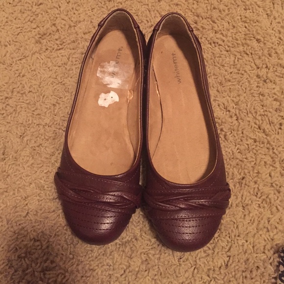 Maroon flats