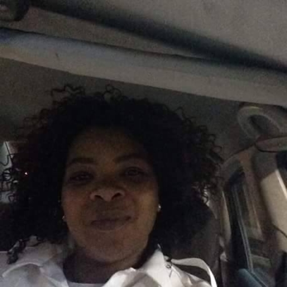 Meet your Posher, Peachy