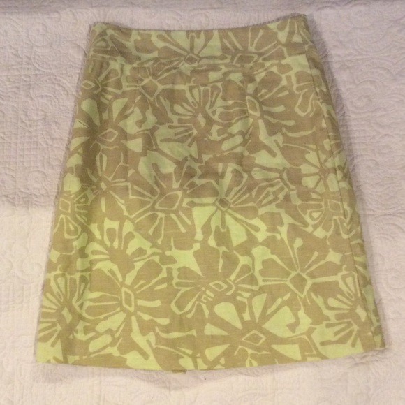 PRICE REDUCTION! Amazing, unique skirt! - Picture 2 of 4