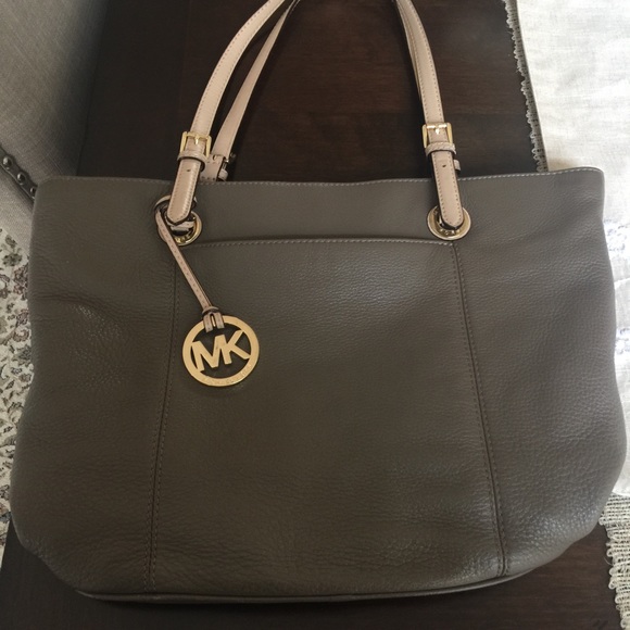 Michael Kors Leather Jet Set NS Tote