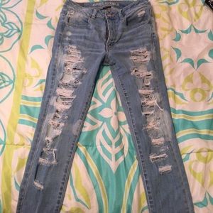 American Eagle destroyed jeggings
