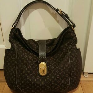LOUIS Vuitton handbag!