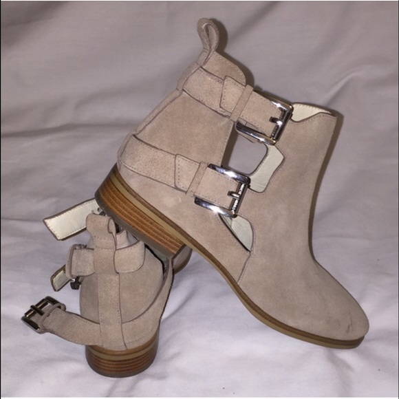 michael kors anya bootie