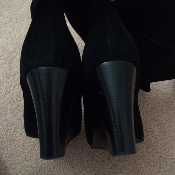 Cole Hann suede wedge boots - Picture 3 of 4