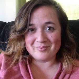 Meet your Posher, Carolyn