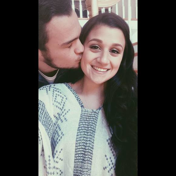 Meet your Posher, Karissa - Picture 1 of 1