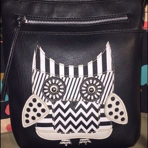 MUST HAVE-NWOT! Hippie Vegan Leather Crossbody Bag