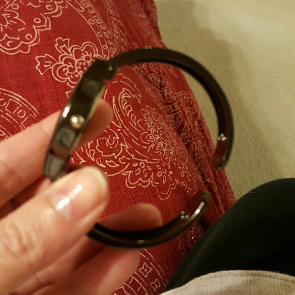 Watch - Picture 2 of 3