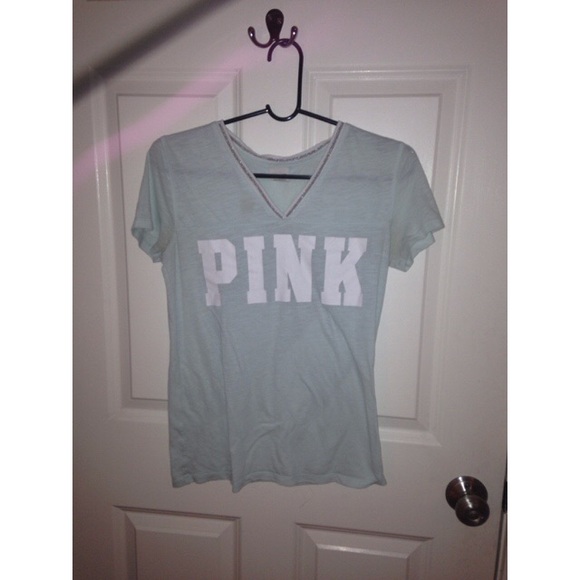 Victoria secret pink shirt, worn a couple times - Picture 1 of 2