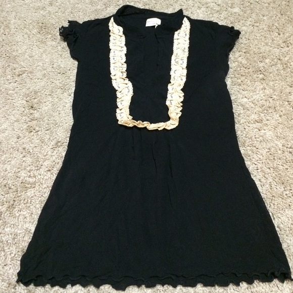 Sweet pea mesh lace v neck top small