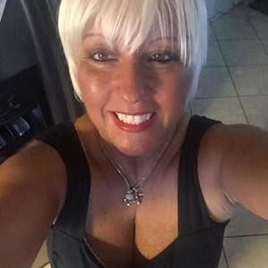 Meet your Posher, Joan