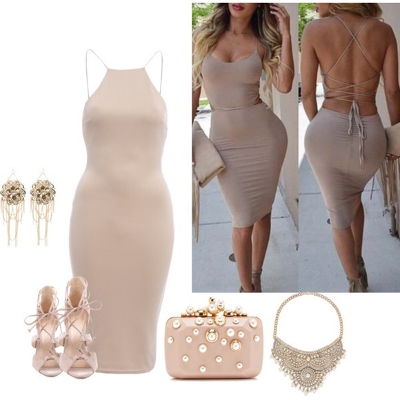 Open Back Scoop Neck Apricot Bodycon Dress - Picture 2 of 3