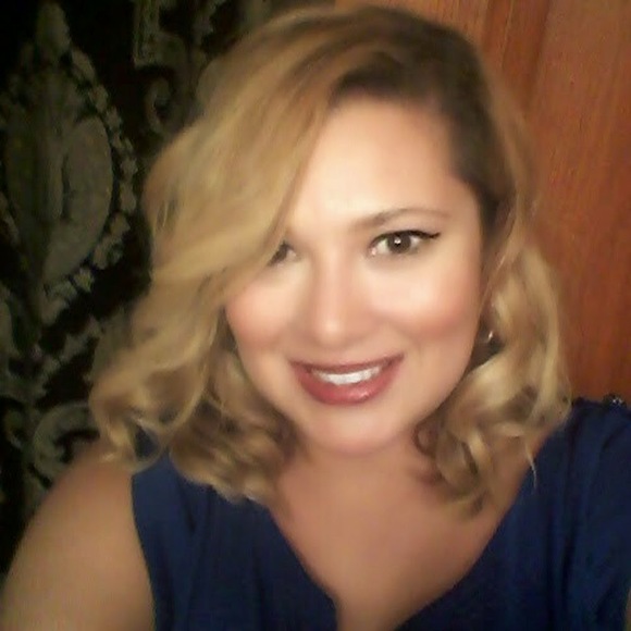 Meet your Posher, Natasha