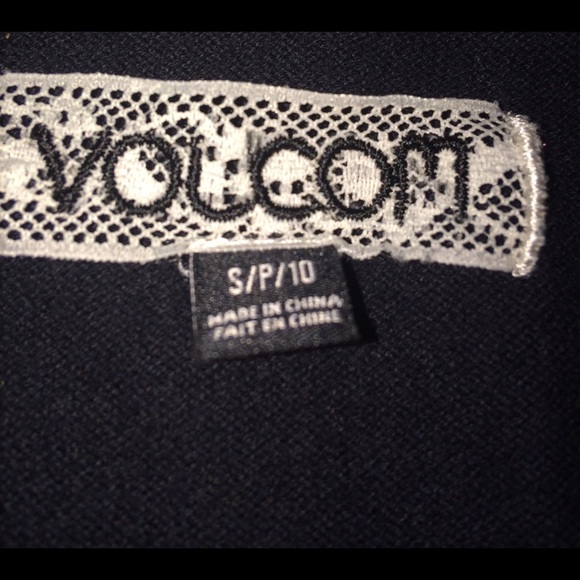Black volcom long sleeved top - Picture 2 of 2