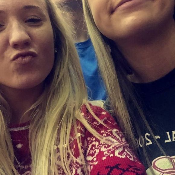 Meet your Posher, Rachel - Picture 1 of 1