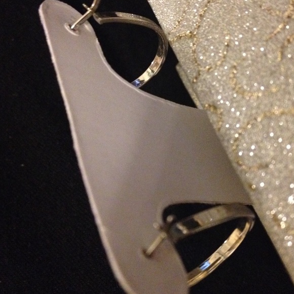 🎉Insta-Chic HOST PICK Party 3/30/16 - Picture 3 of 4