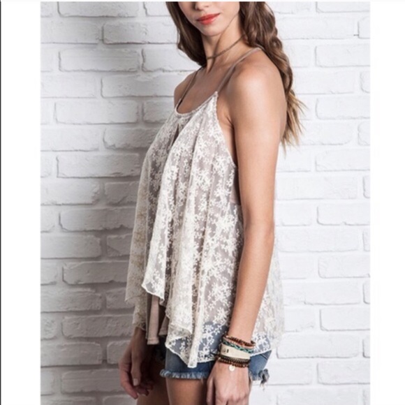 🚨1 HR SALE🚨The DAISY BLU butterfly top - MOCHA - Picture 2 of 4