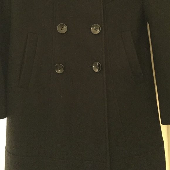 Guess jacket! - Picture 3 of 4