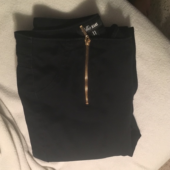 Black Jeans - Picture 1 of 1