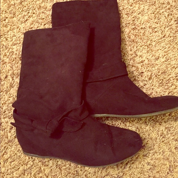 Boots!