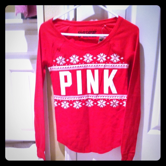 PINK Victoria's Secret Tops - SOLD Merc⚡️PINK VS Sz Small Snowflake long sleeve