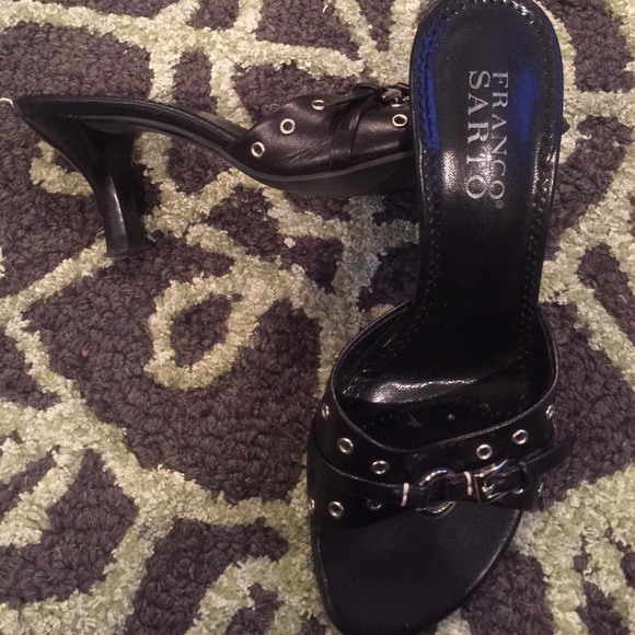 Franco Sarto low slip on black & silver sandals - Picture 4 of 4