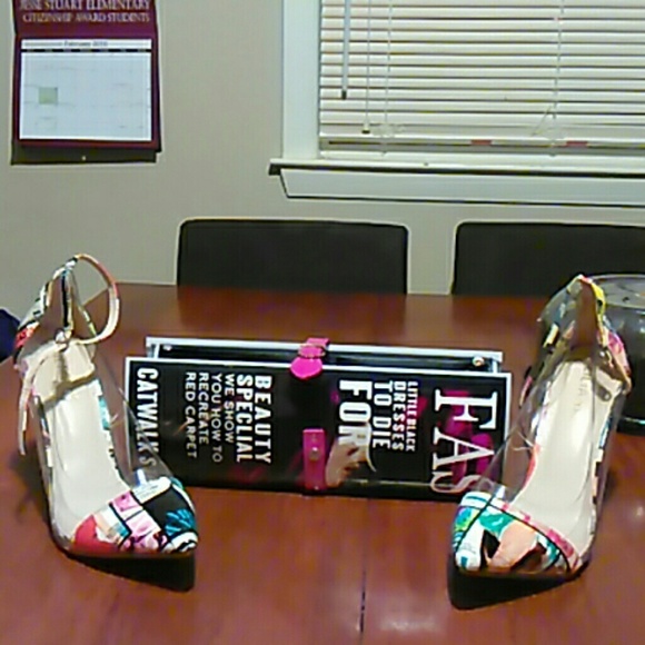 Magazine style heels & matching clutch