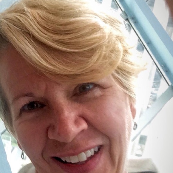 Meet your Posher, Ruthann - Picture 1 of 1