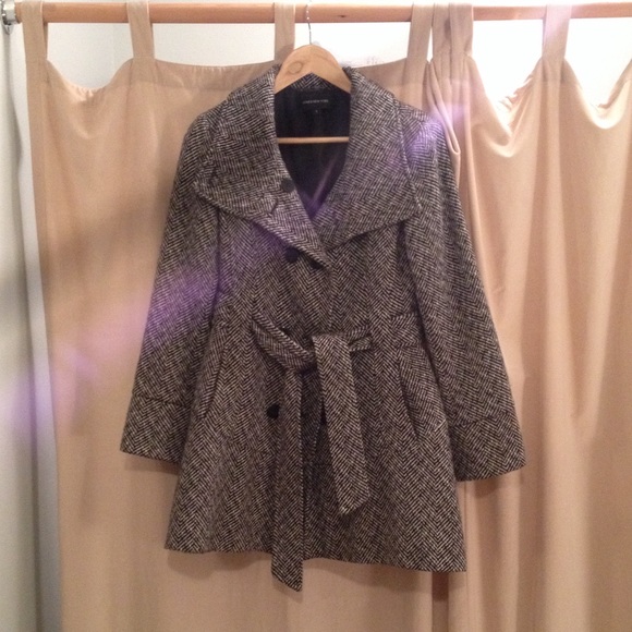 Jones Tweed Coat Medium