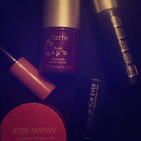 Name Brand make up bundle