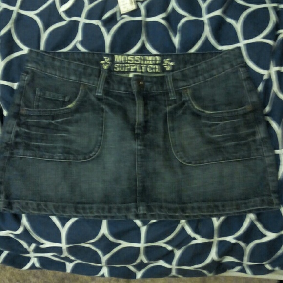 Cute short skirt