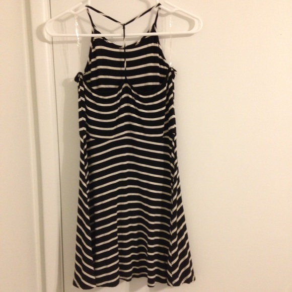 Racer back tank dress - Picture 3 of 4