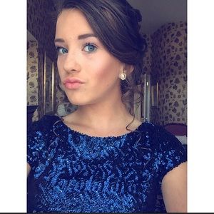 Meet your Posher, Olivia