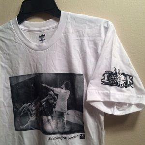 Adidas Earl Sweatshirt t-shirt