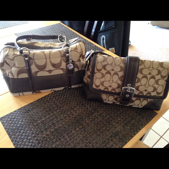 Brown coach purse