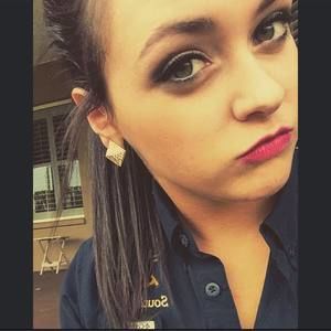 Meet your Posher, Rachelle