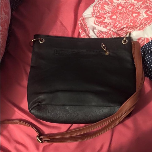 Purse - Picture 2 of 2