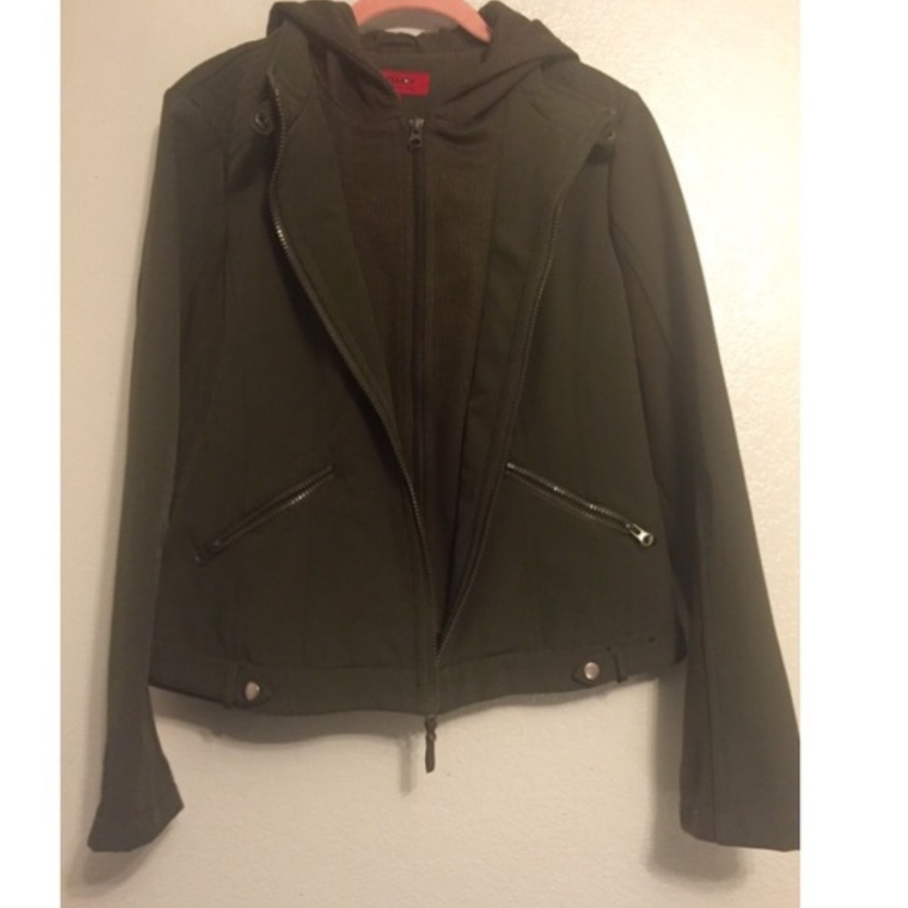 Jacket - Picture 5 of 6