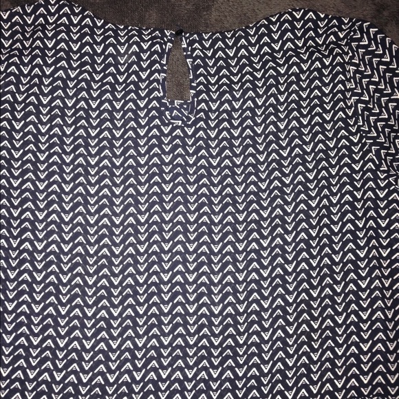 H&M printed blouse - Picture 2 of 3