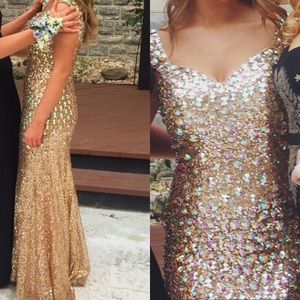 Prom dress