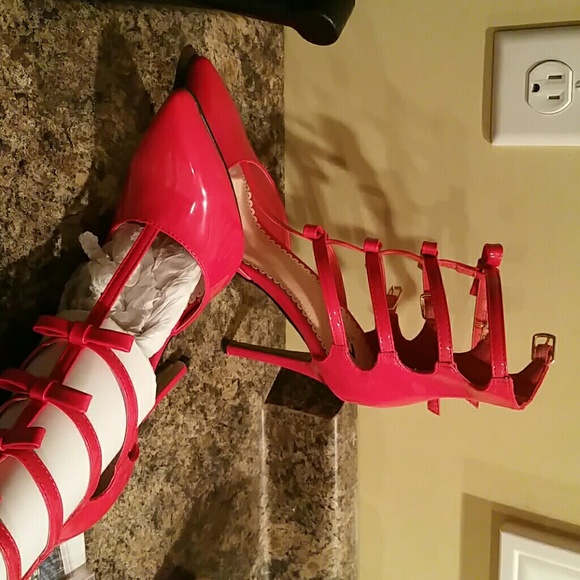Red Shoes - Picture 2 of 4