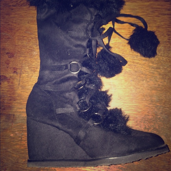 Black Boots