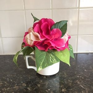 Teacup floral